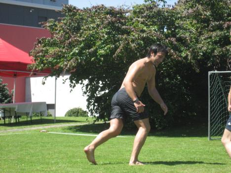 Fussball 038.jpg   37kb   26.03.2021 22:38:07